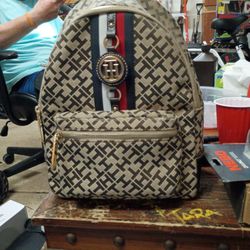 Tommy Hilfiger Ladies Backpack 