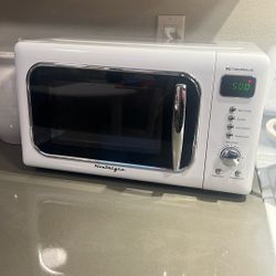 Retro Microwave 
