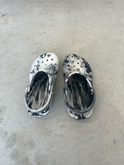 Crocs Size 3