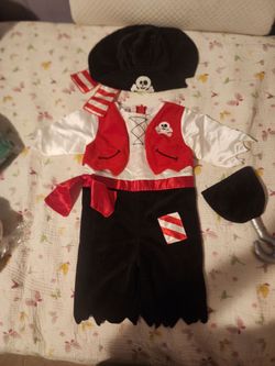 Pirate costume. Size 1 year.