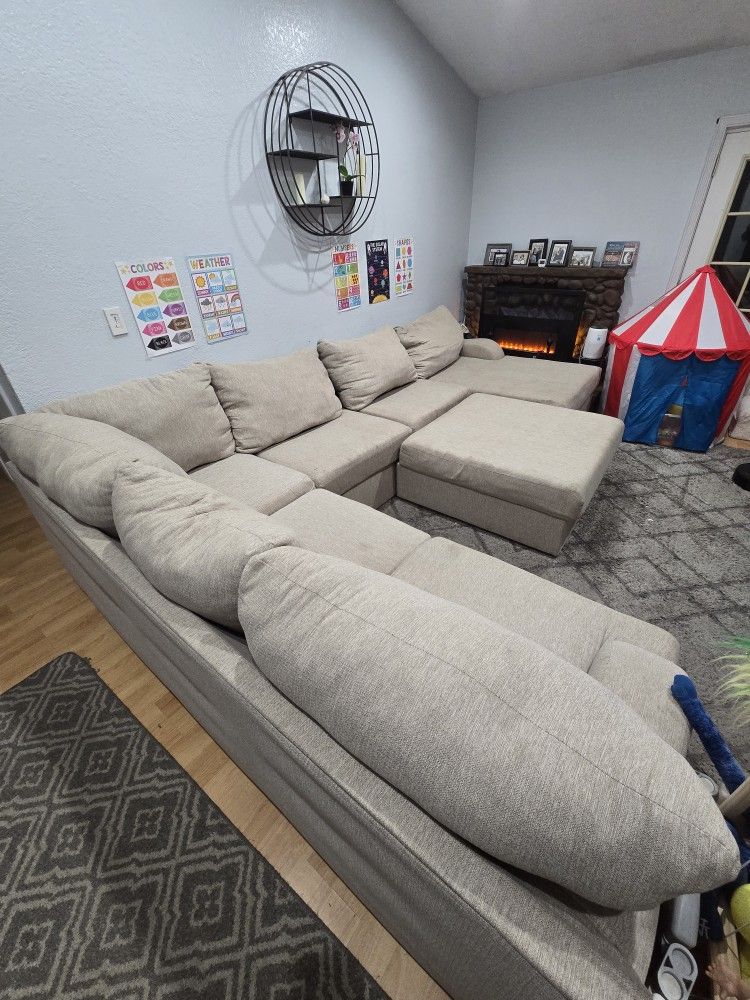 6 person sectional with ottoman