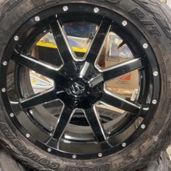 Rims And Tires Size 295/50/22 Toyo Tires All Most Like New Fit In Chevrolet