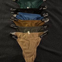 Women’s Medium Underwear 