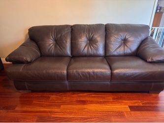 Beautiful Brown Leather Sofa Set – 3 Pieces – Great Condition (Video)