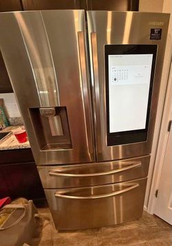 Samsung Family Hub Refrigerator