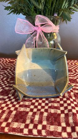 Takamura 8 fold glazed dish