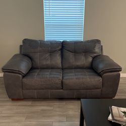 Sofa For Free 