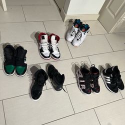 I Am Selling Six Pairs Of Shoes For One Set Price