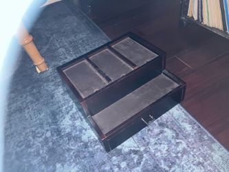 Desk organizer with phone charger