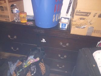 Dresser