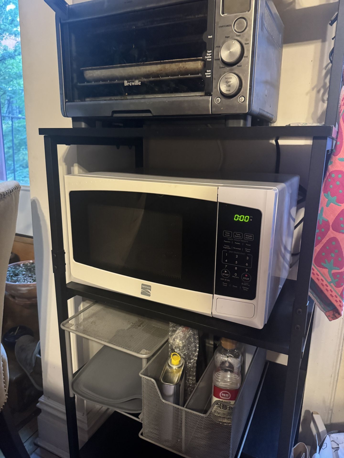 Kenmore Microwave - White