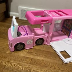 Barbie camper
