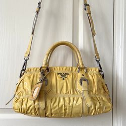 Prada Made in Italy Vernice Yellow Pleated Patent Leather Satchel/Crossbody Bag