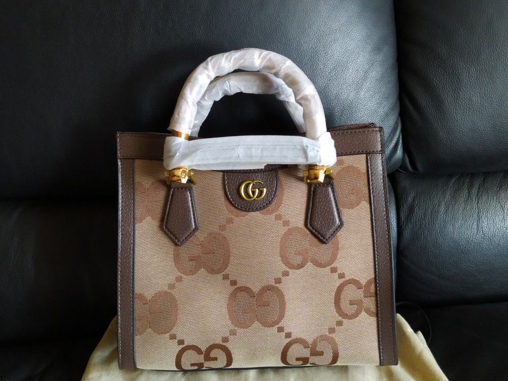 Gucci Dianna Jumbo GG Tote Bag 27cm X 24cmx 11cm