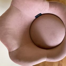 Velvet Soft Pink Petal Office Chair – Brand New & Stylish