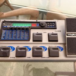 DigiTech GNX2 GeNetX Guitar Processor 