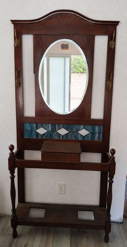 Beautiful Wooden & Stained Glass Hall tree with Oval Mirror