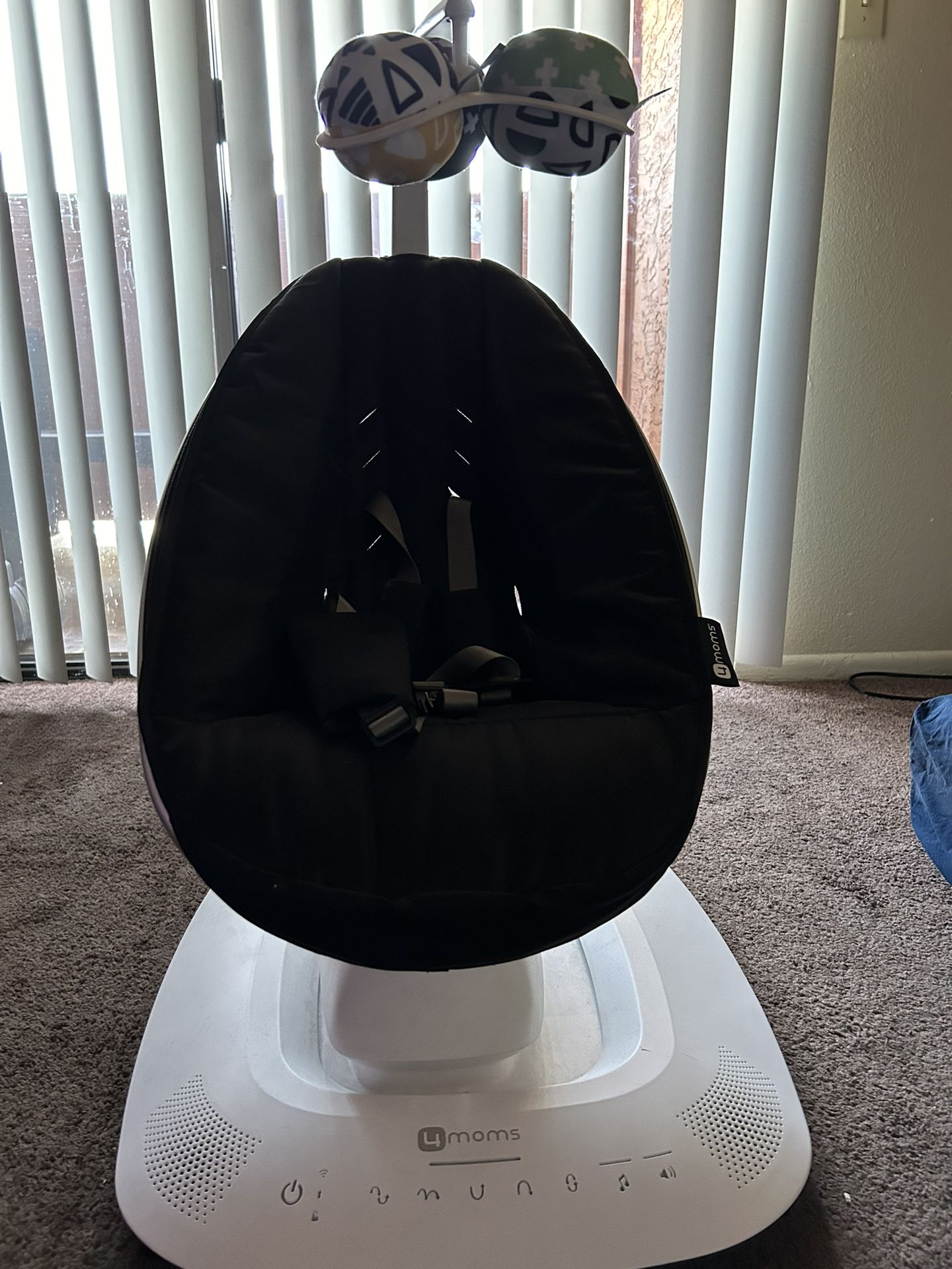 Baby Swing Mamaroo