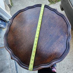 SIDE TABLE