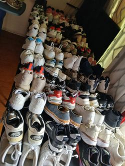 90 pares de zapatos