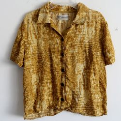 Urban Outfitters Yellow Patterned Blouse - Size XS