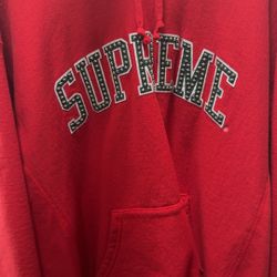 Supreme Hoodie 