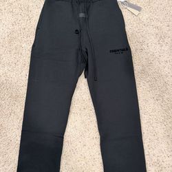 Essentials Relaxed Sweatpants Black Size medium