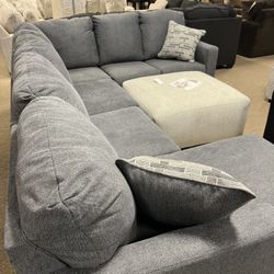 Beautiful Gorgeous New Sectional!