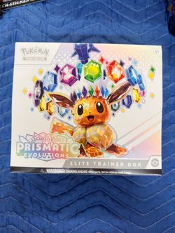 Pokémon Scarlet & Violet Prismatic Evolutions Elite Trainer Box