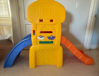 Baby Kids slide playground (Buffalo & Desert inn)