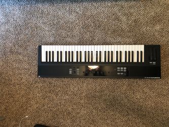 Native Instruments Komplete S61 Piano Midi Keyboard