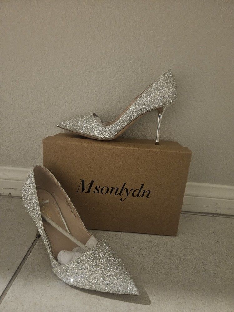 NIB Silver HIGH HEELS