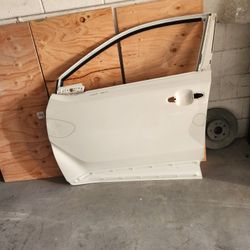2018-2022 Toyota C-HR Left Driver Front Door Shell
