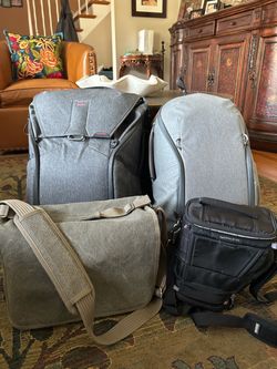 Premium camera bags & backpacks. Peak Design, Thinktank Photo