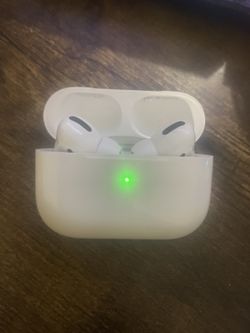 Apple AirPods Pro 2nd Gen + FREE Free Air Pods