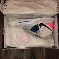 Kyrie 6