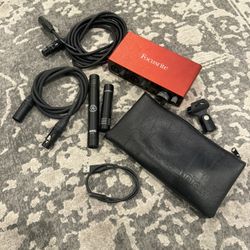 Focusrite Scarlett 2i2 (Gen 3) + 2mics