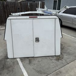 DCU, ARE Utility Camper Shell Good Conditions $1400