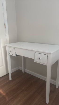 $10 dollars desk/vanity