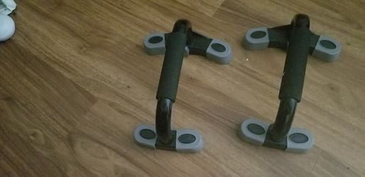 Pushup bars