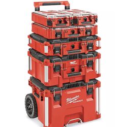 Milwaukee Packout 6-piece. Brand New