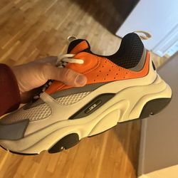 Dior sneakers cheap b22 sale