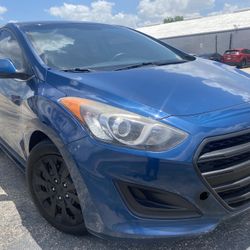 2017 Hyundai Elantra GT 