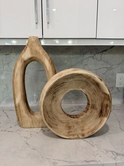 Minimalist modern wooden sculptures 2