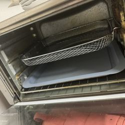 Conventional Oven/Air Fryer 