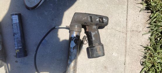 Grease gun charger not included