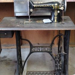 Singer sewing machine