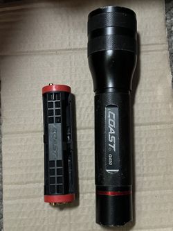 Coast G450 LED Flashlight