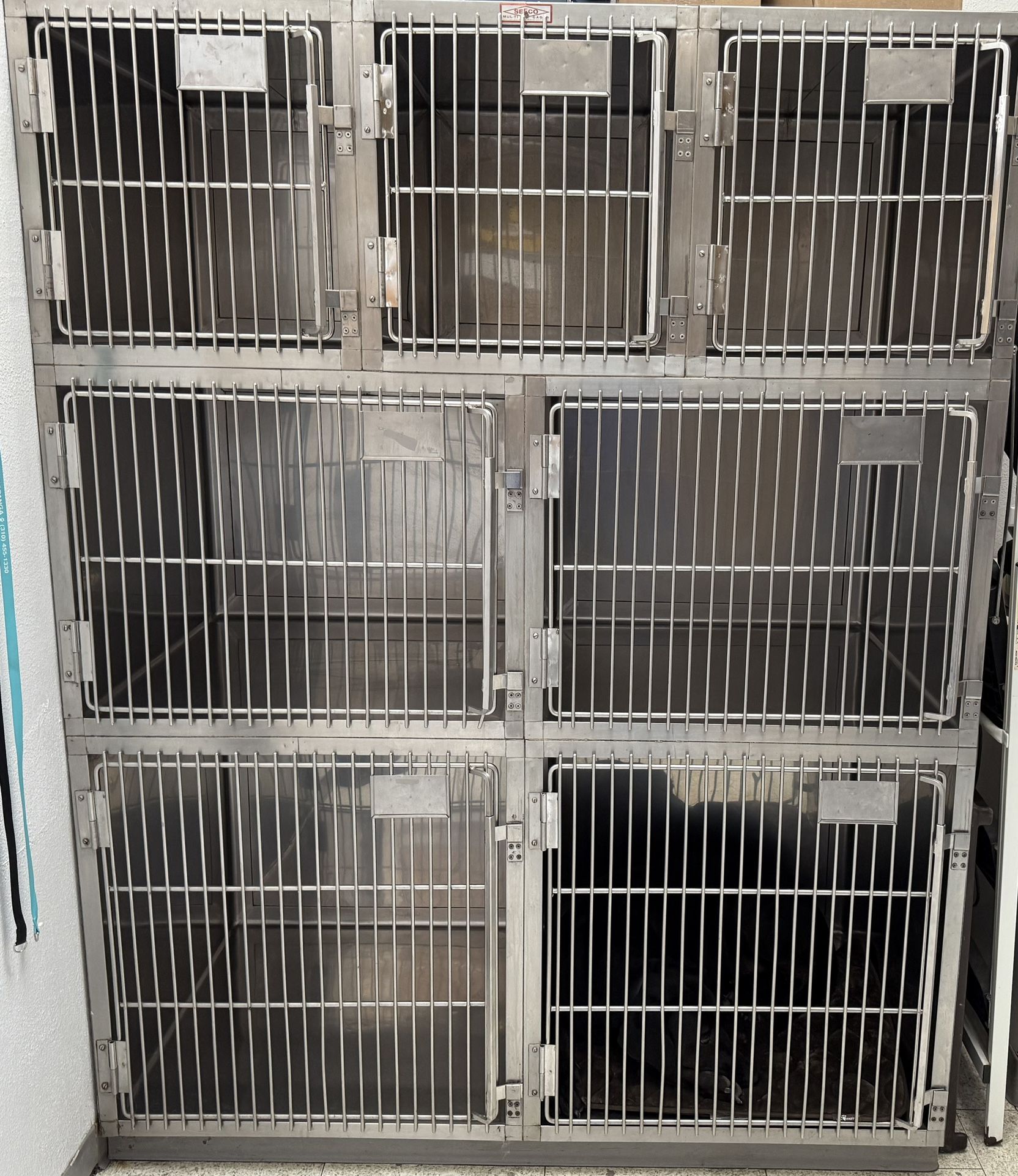 Veterinary Kennel Cages