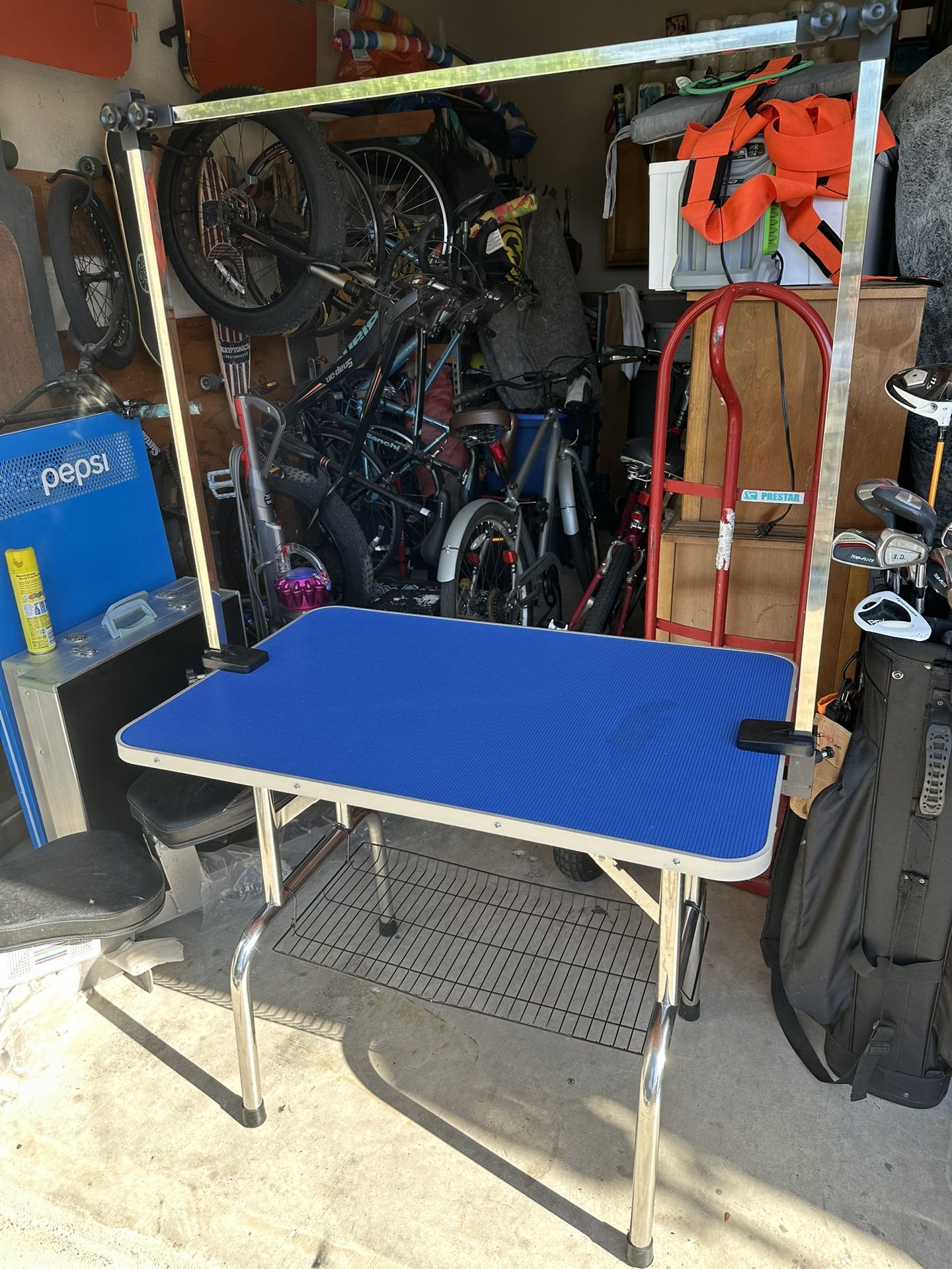 Dog Grooming Table